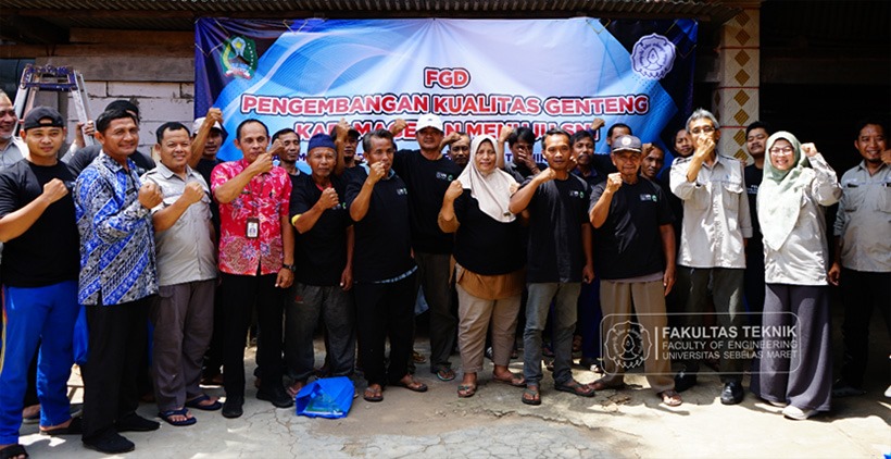 Read more about the article FT UNS Dukung Penguatan Kualitas Genteng di Kabupaten Magetan Menuju Standar Nasional Indonesia